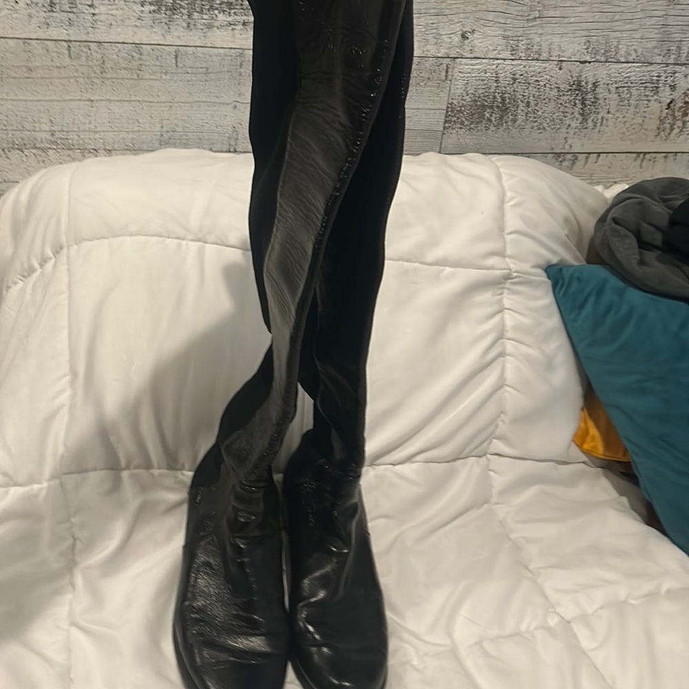 Stuart Weitzman Boots